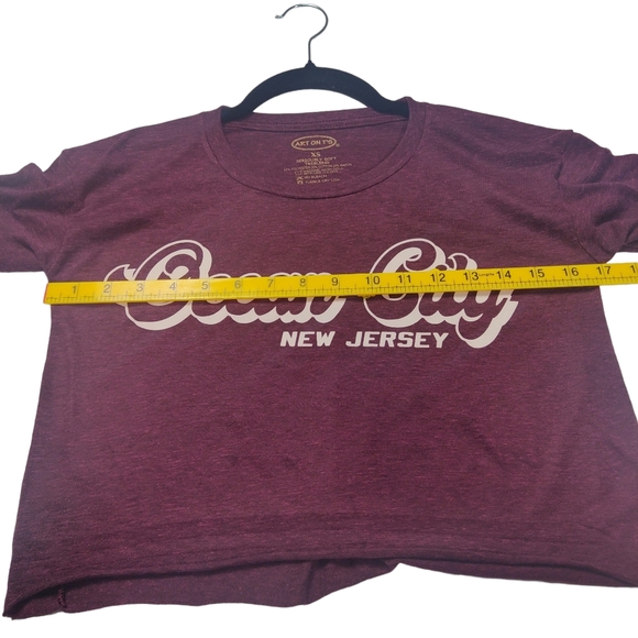 LOT Of 2 Crop Shirts Boxy Summer Ocean City NJ Art On T's Size XS Print Top - Picture 6 of 10
